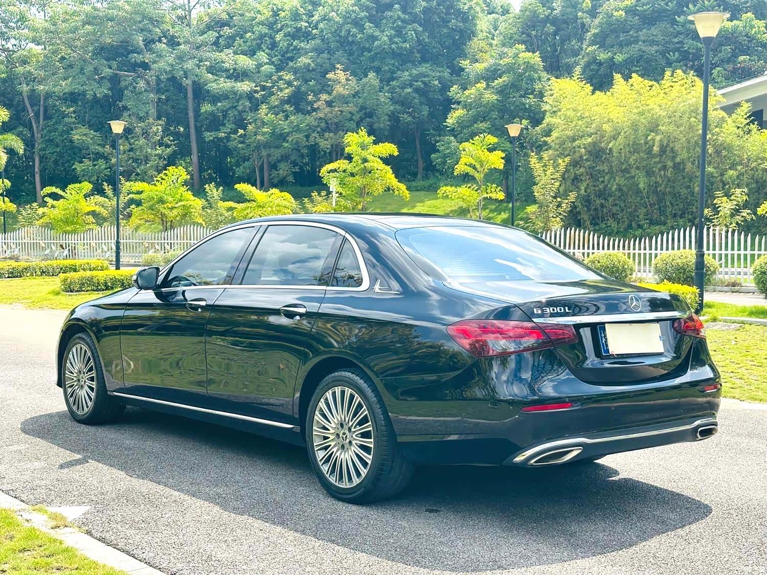 Mercedes-Benz E-Class, 2022 все фото
