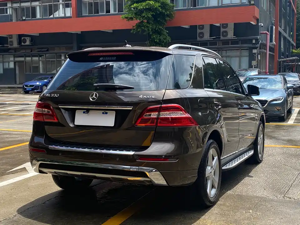 Mercedes-Benz M class