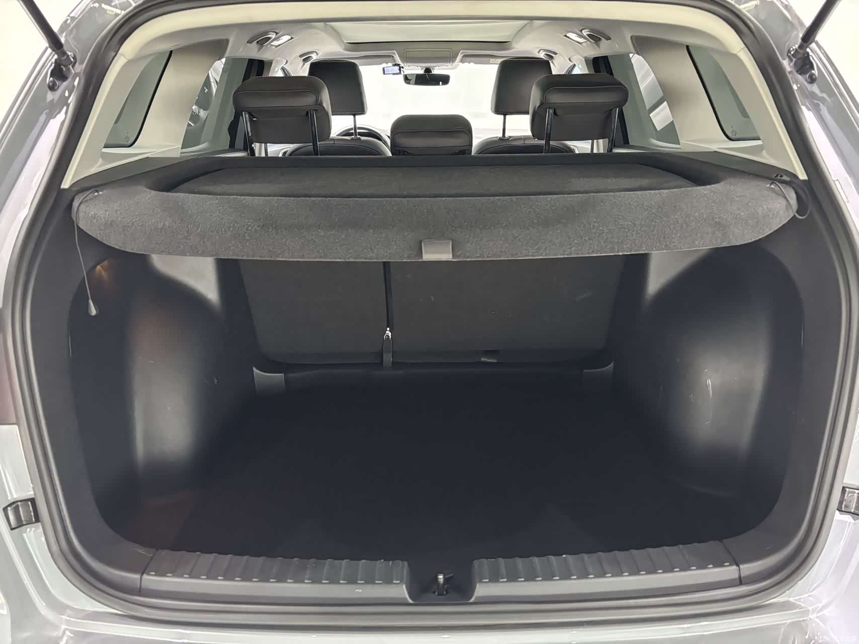 Volkswagen VS7, 2023 15