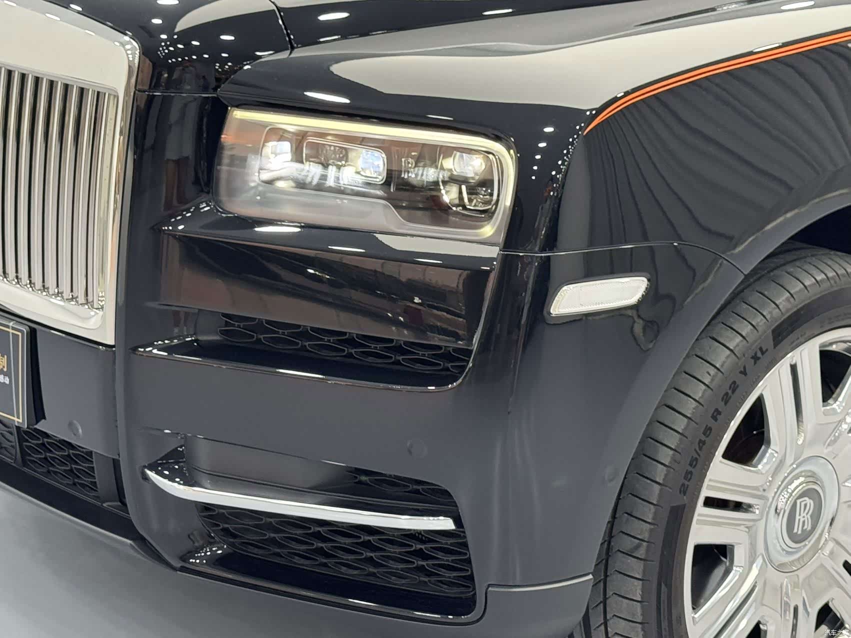 Rolls-Royce Cullinan, 2021 11
