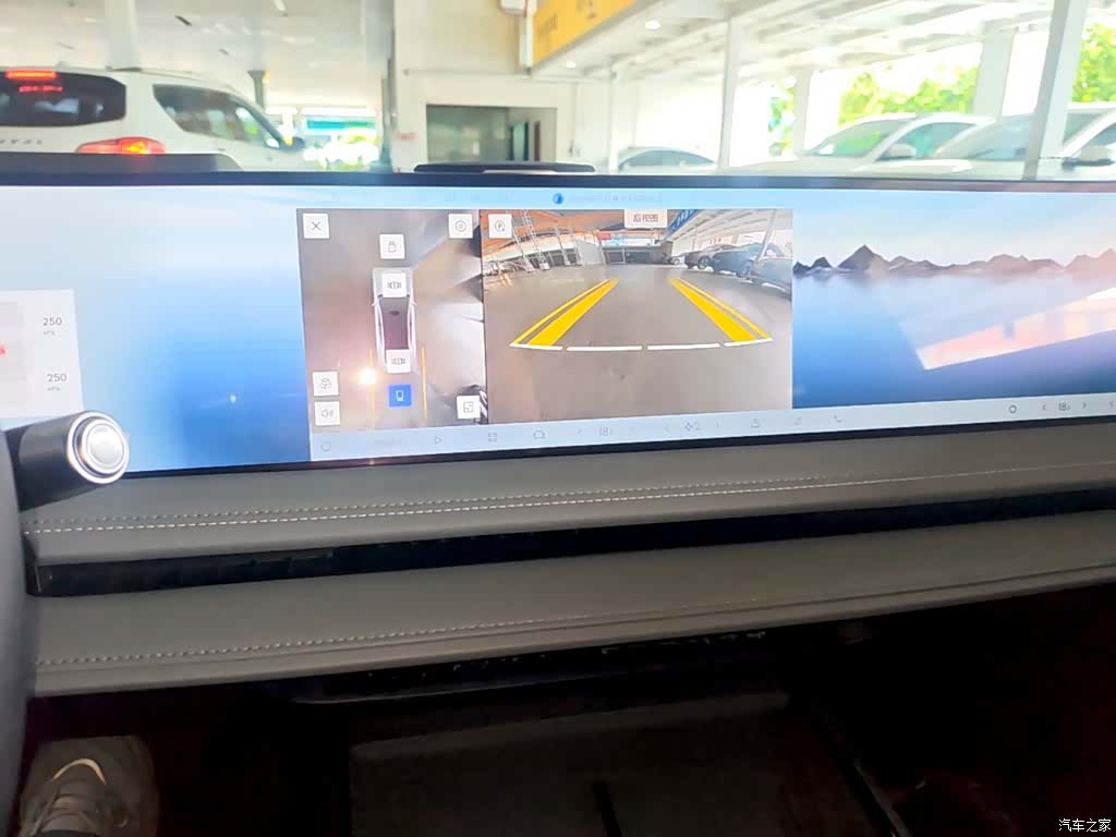 Geely E8, 2025 13