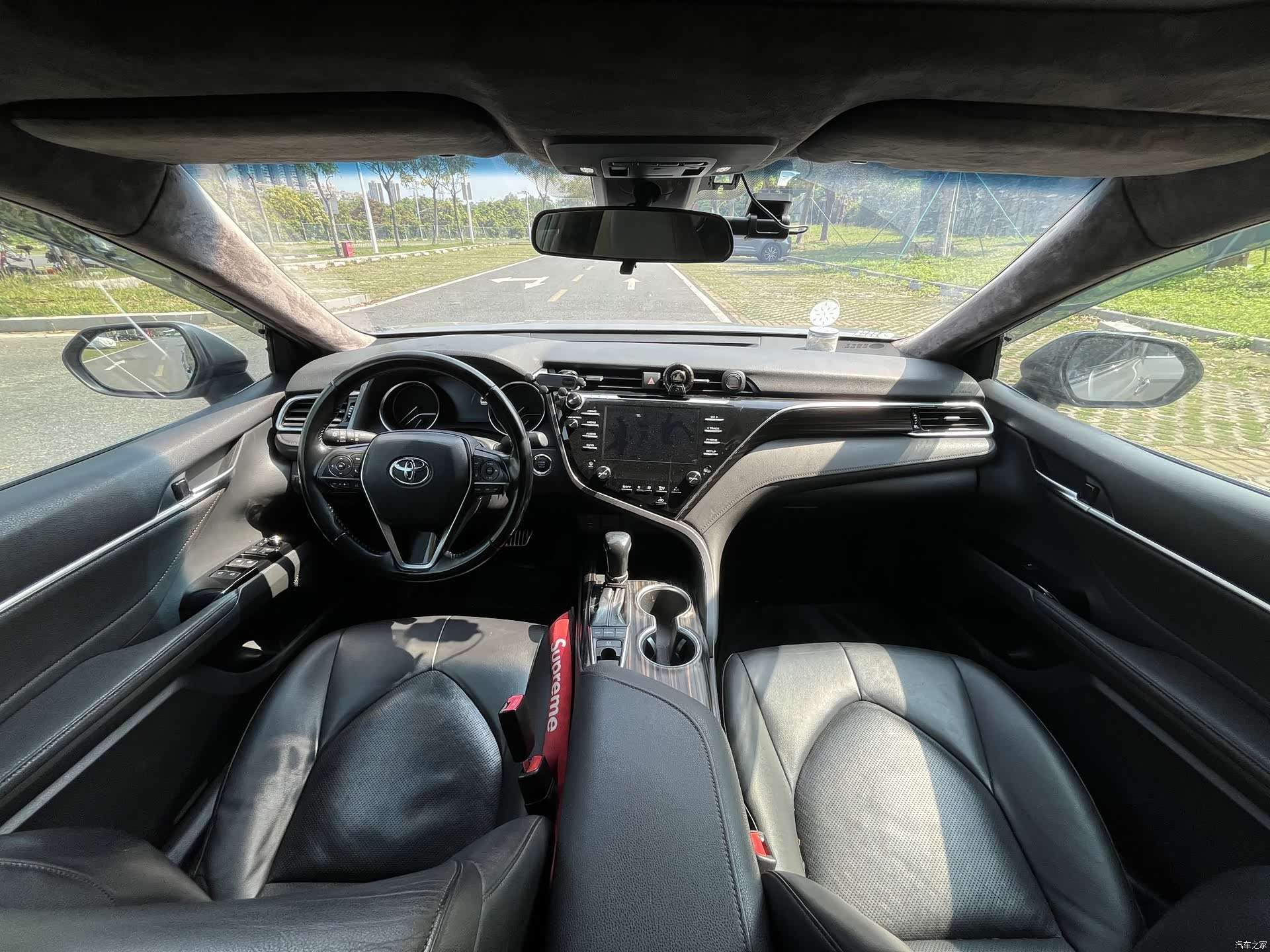 Toyota Camry, 2018 16