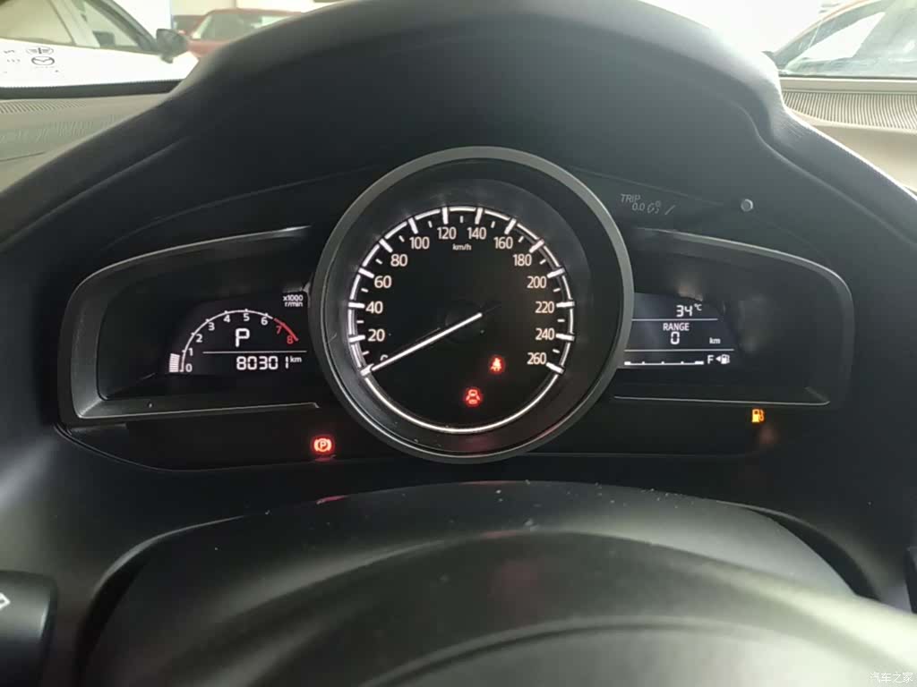 Mazda CX-4, 2020 12