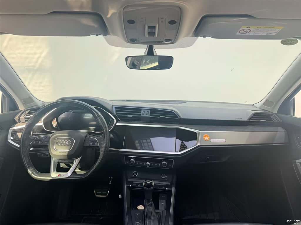 Audi Q3, 2023 7