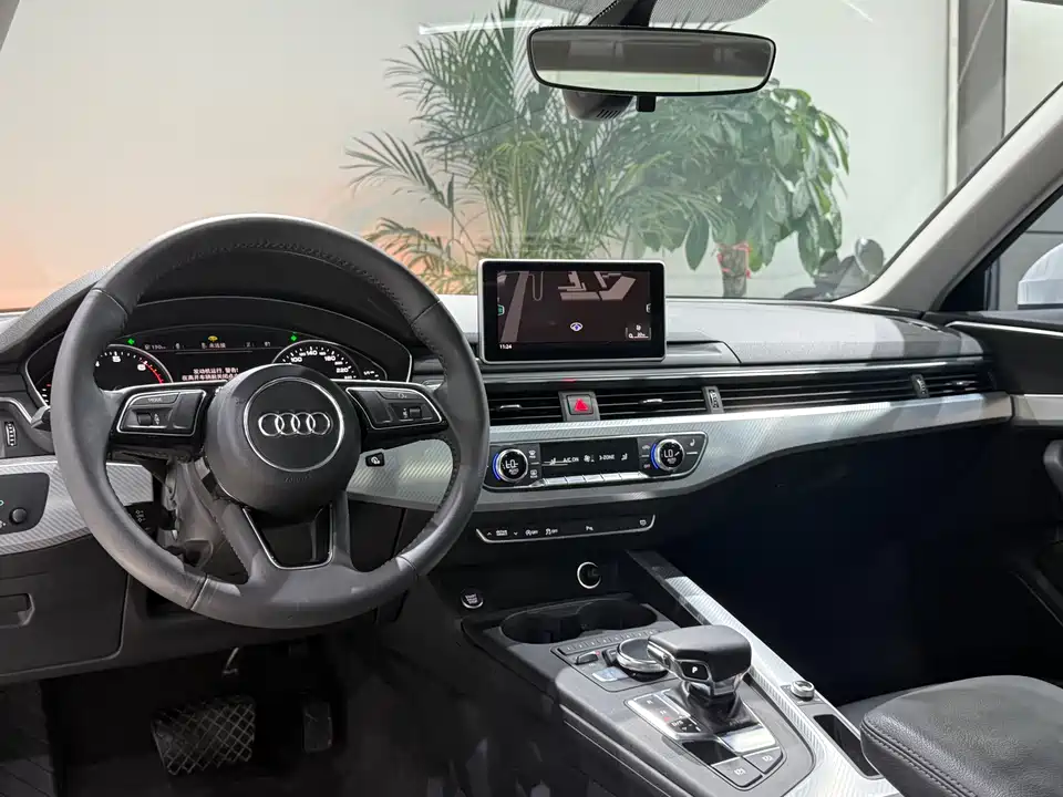 Audi A4L
