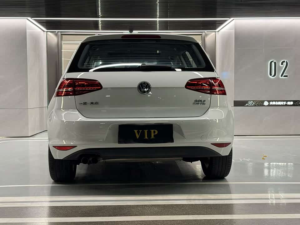 Volkswagen golf