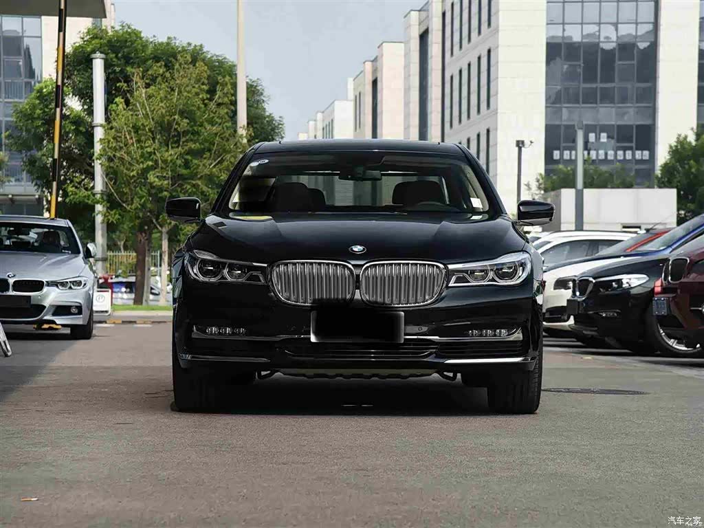 BMW 7 Series, 2018 2