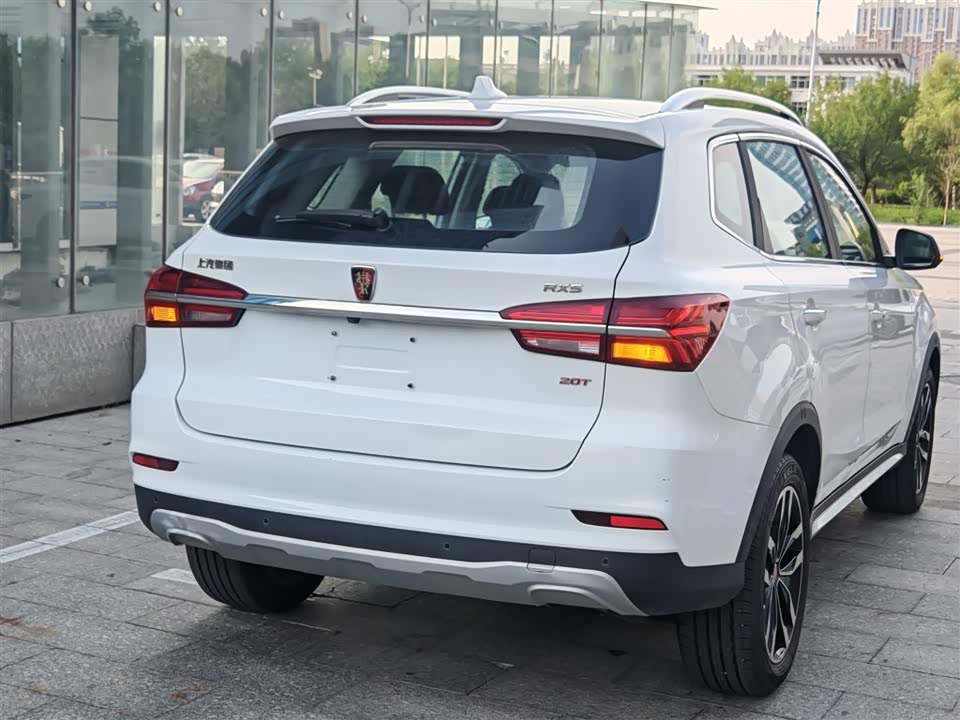 Roewe RX5 Roewe RX5