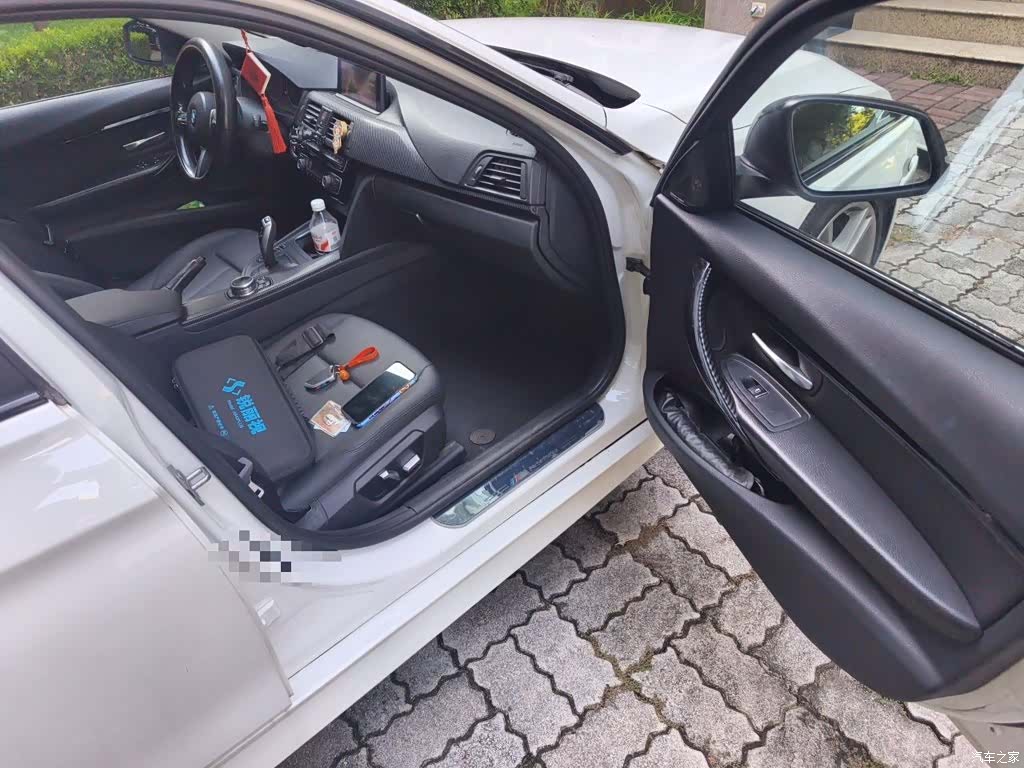 BMW 3 Series, 2016 22