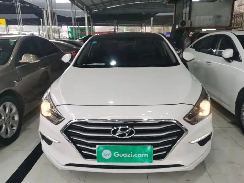 Hyundai Name picture