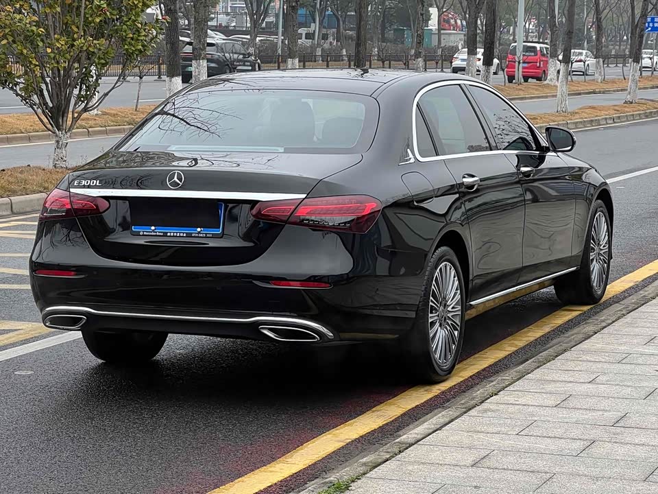 Mercedes-Benz E-class Mercedes-Benz E-class