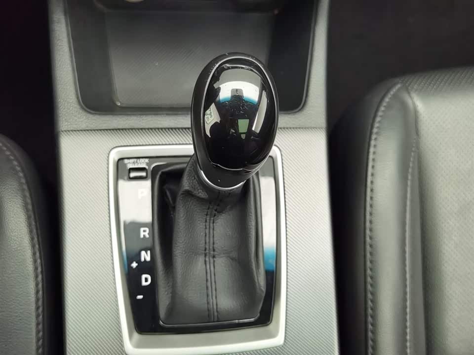 Hyundai Name picture