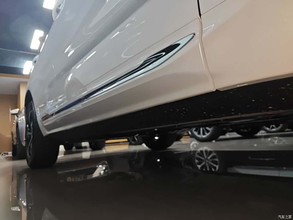 Volvo XC60, 2025 19