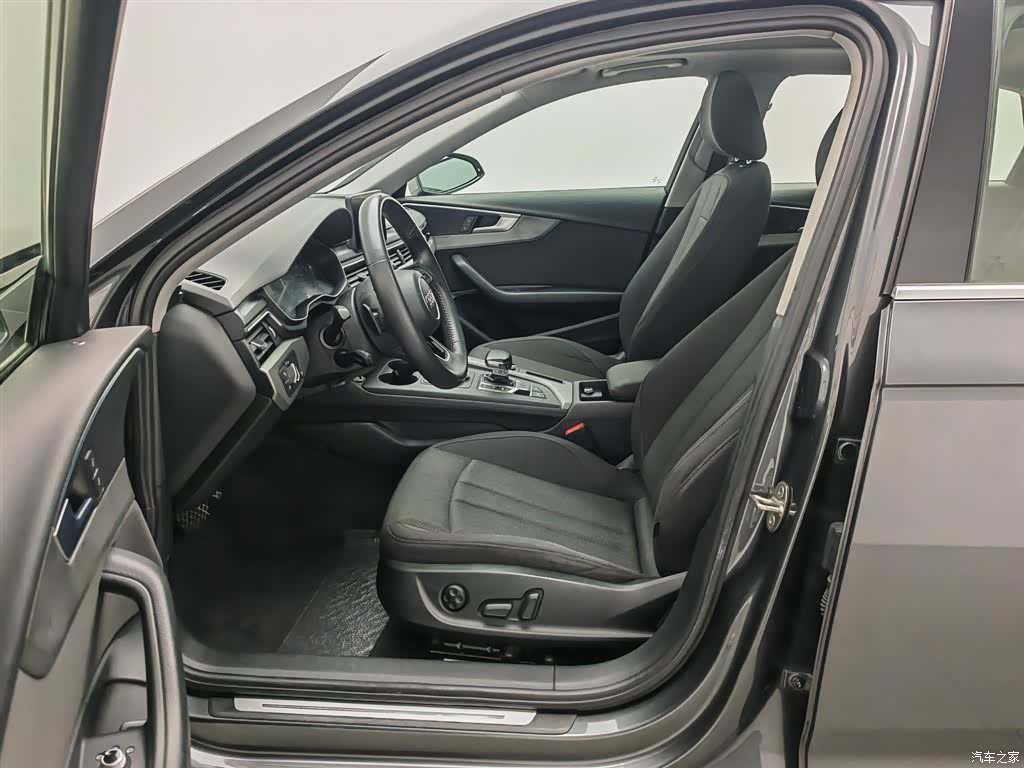Audi A4L, 2020 10