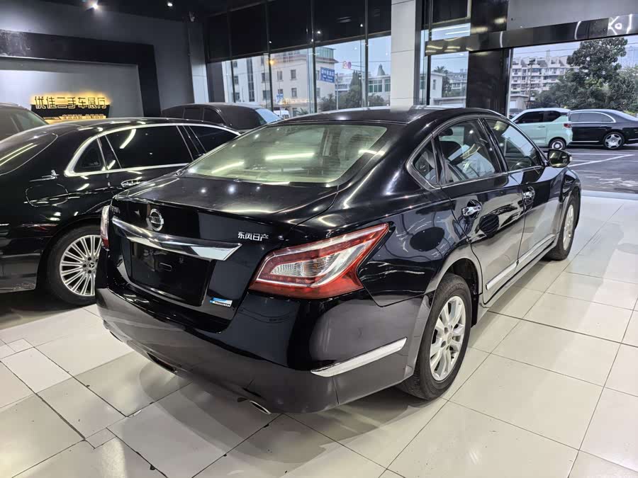 Nissan Altima 2015, фото 5
