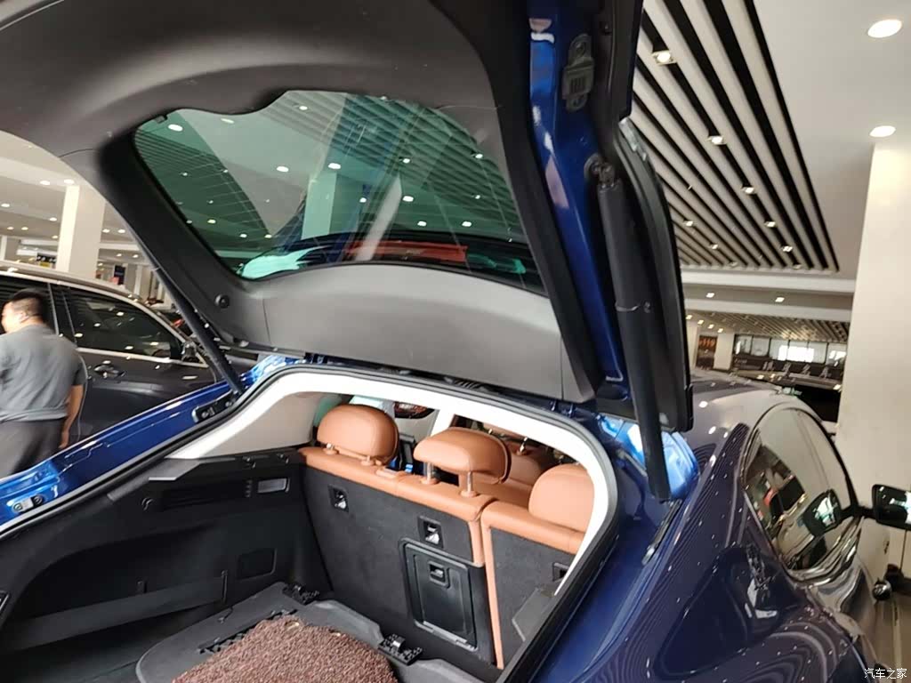 Maserati Levante, 2018 19