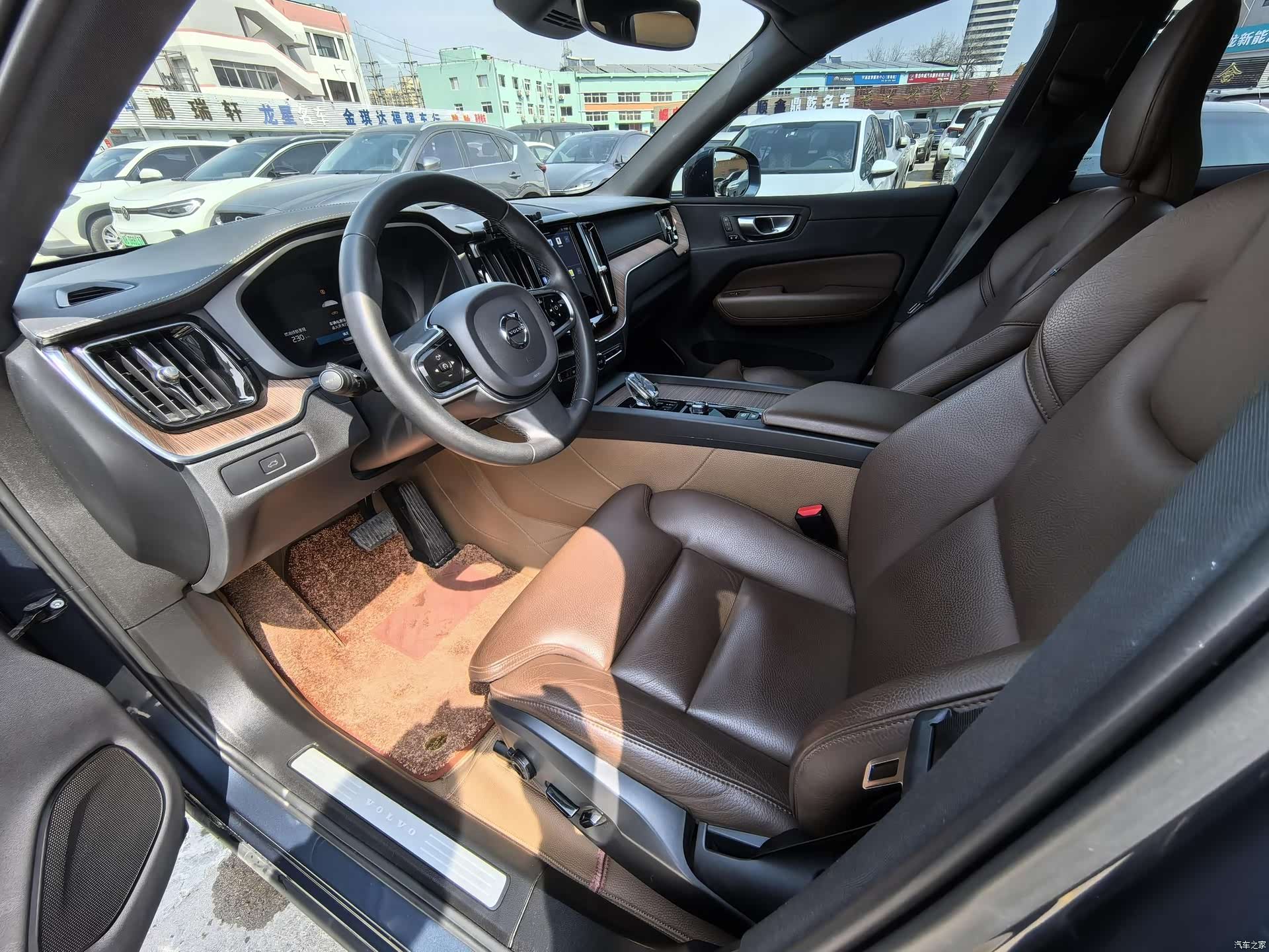 Volvo XC60, 2023 20