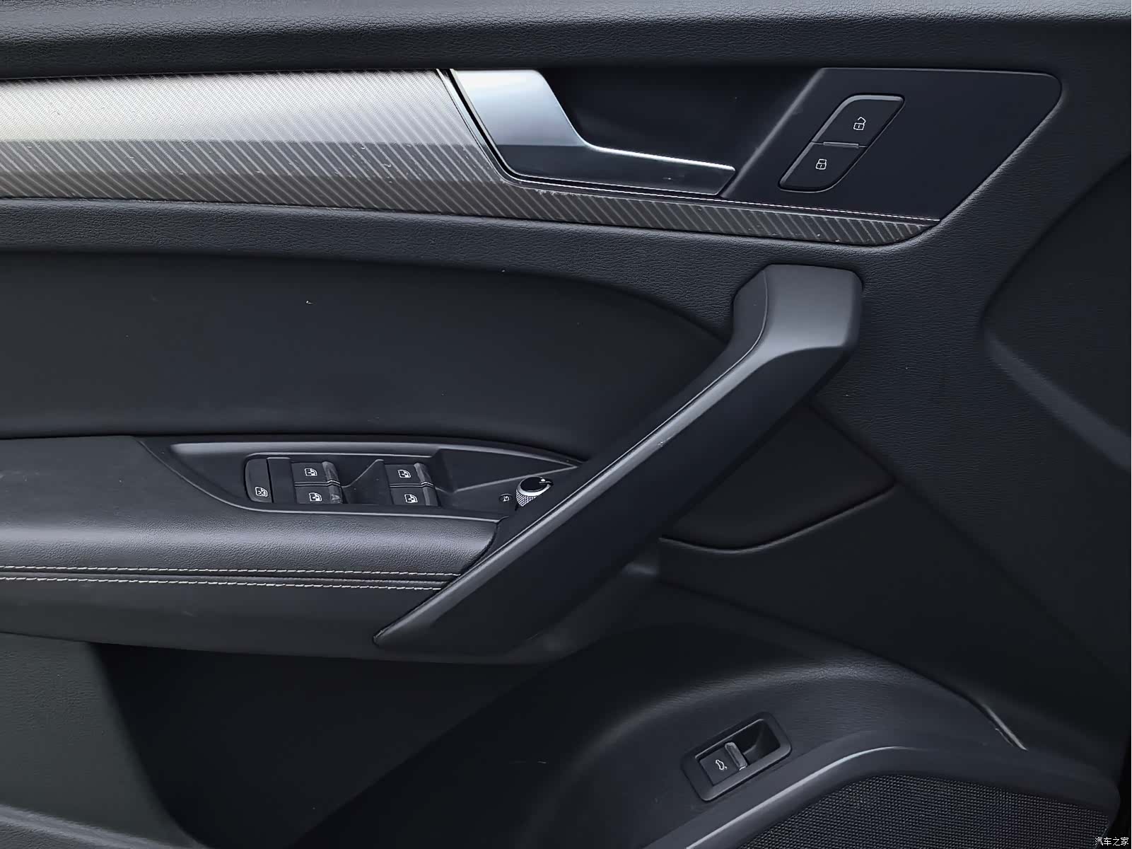 Audi Q5L, 2020 19