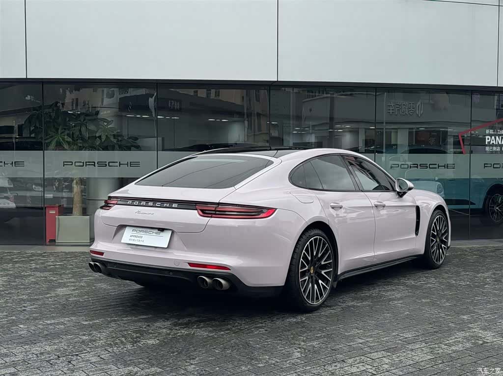 Porsche Panamera, 2020 все фото