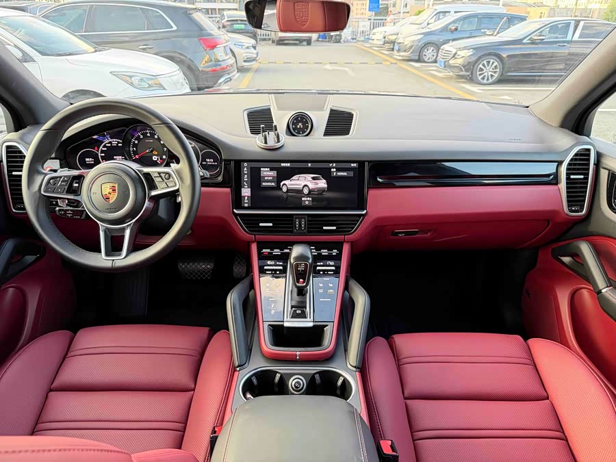 Porsche Cayenne 2018, фото 4