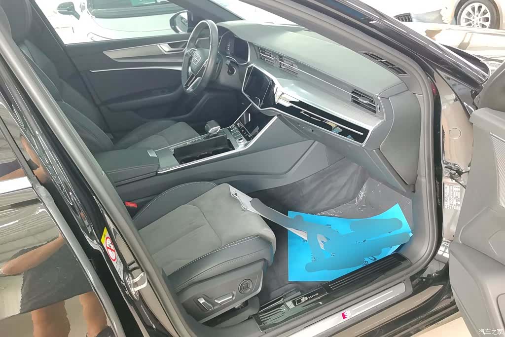 Audi A6L, 2023 8