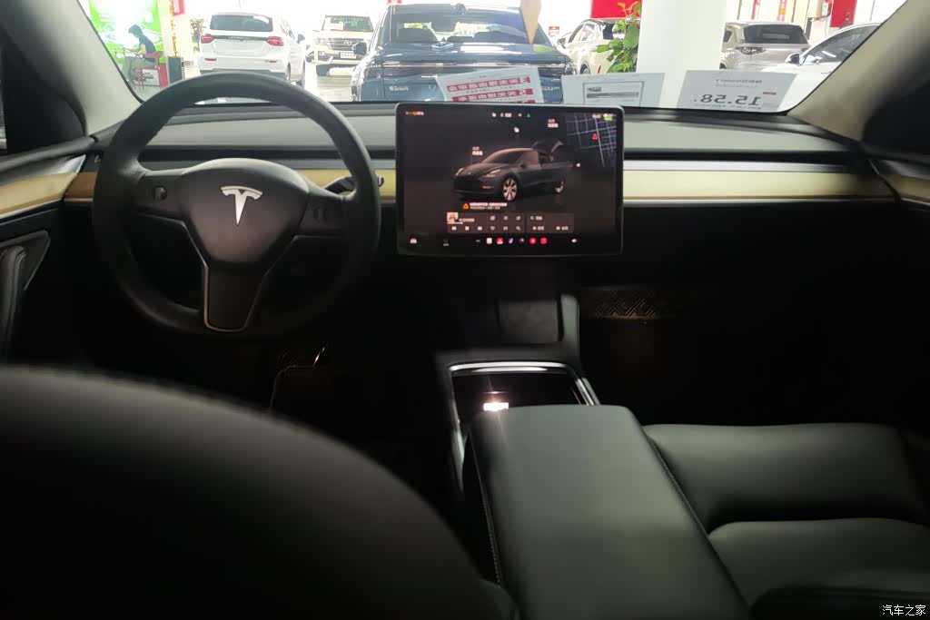 Tesla Model Y, 2022 12