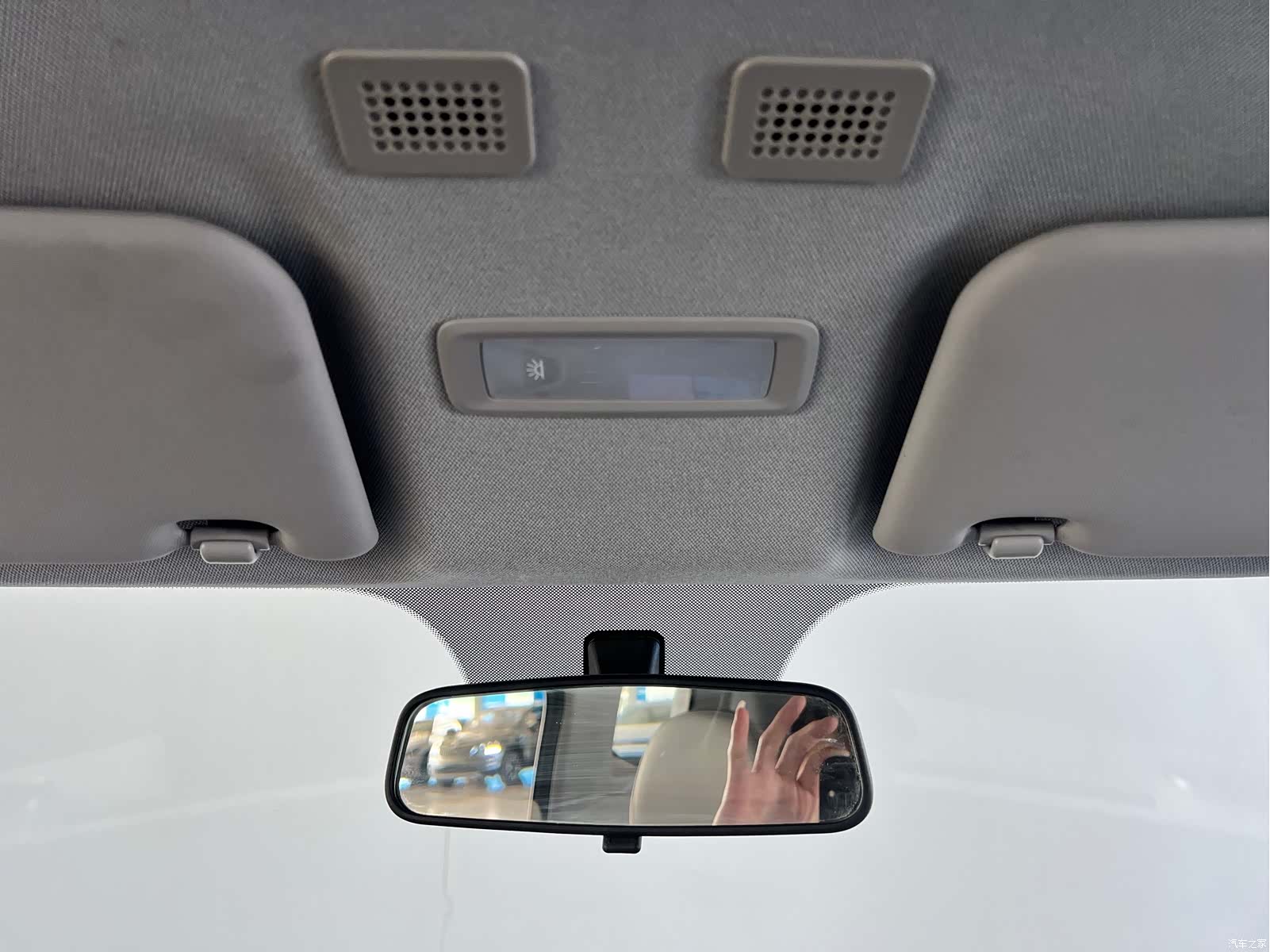 Geely Panda, 2025 25