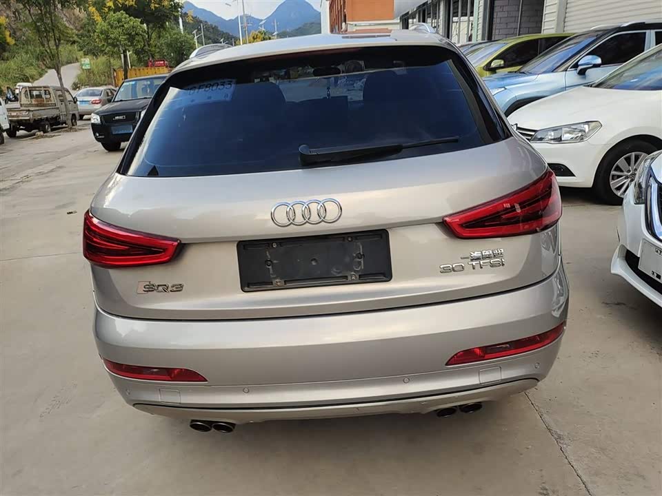 Audi Q3