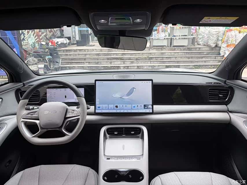 BYD HiAce, 2025 все фото