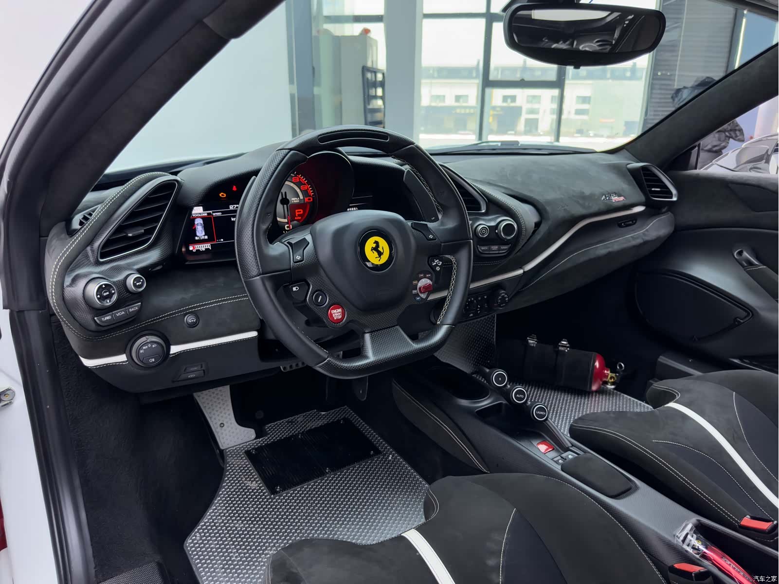 Ferrari 488, 2016 22