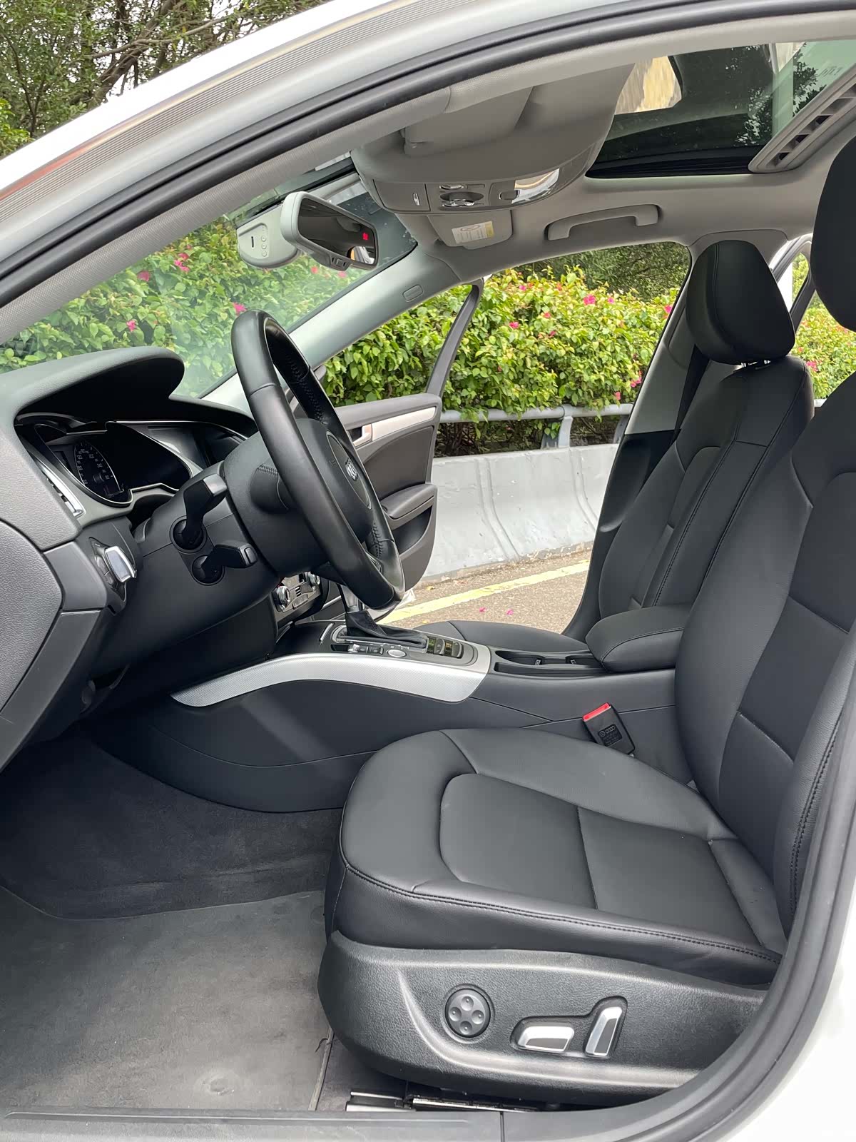 Audi A4L, 2016 9