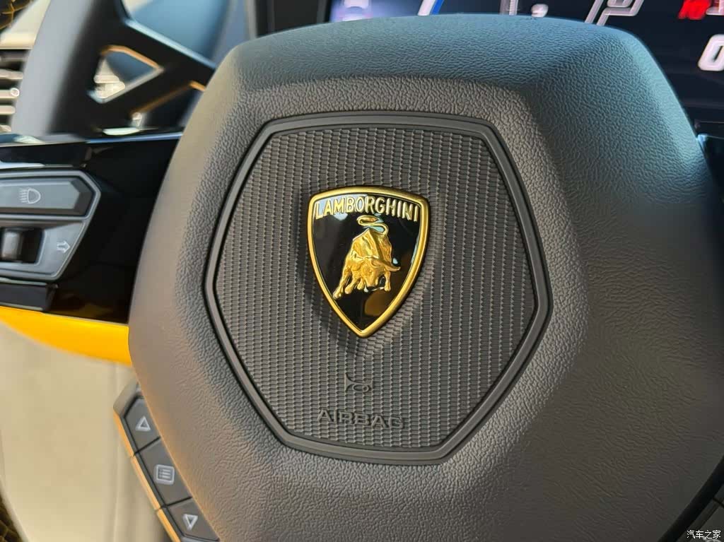 Lamborghini Huracán, 2023 22