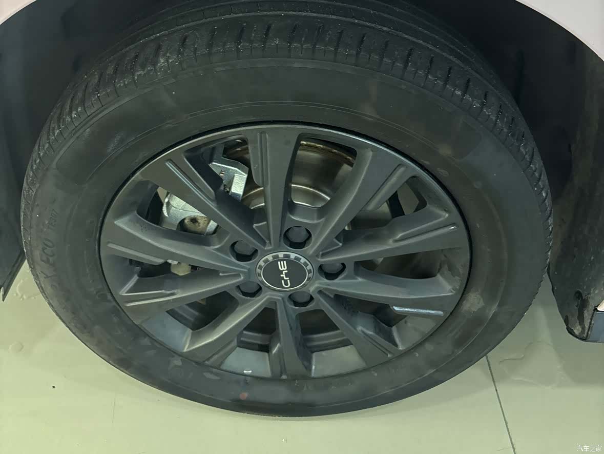 BYD e7, 2025 7