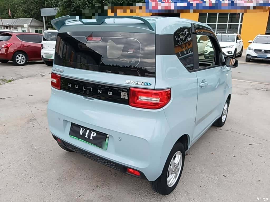 Wuling MINIEV, 2020 7