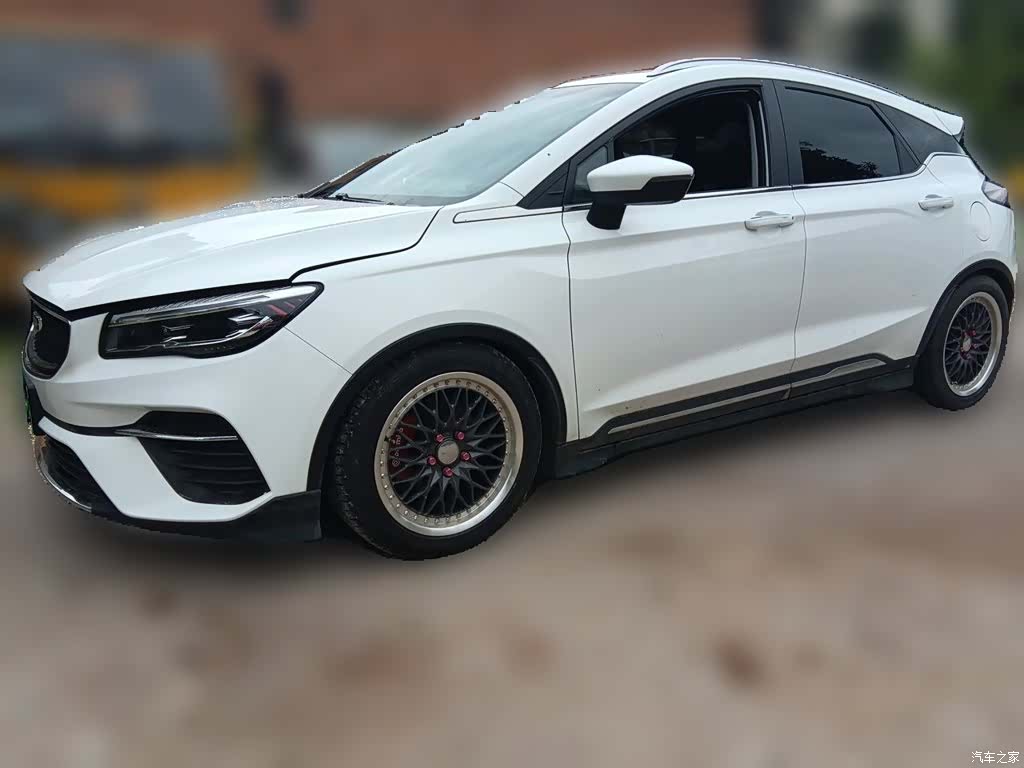 Geely Emgrand, 2022 2