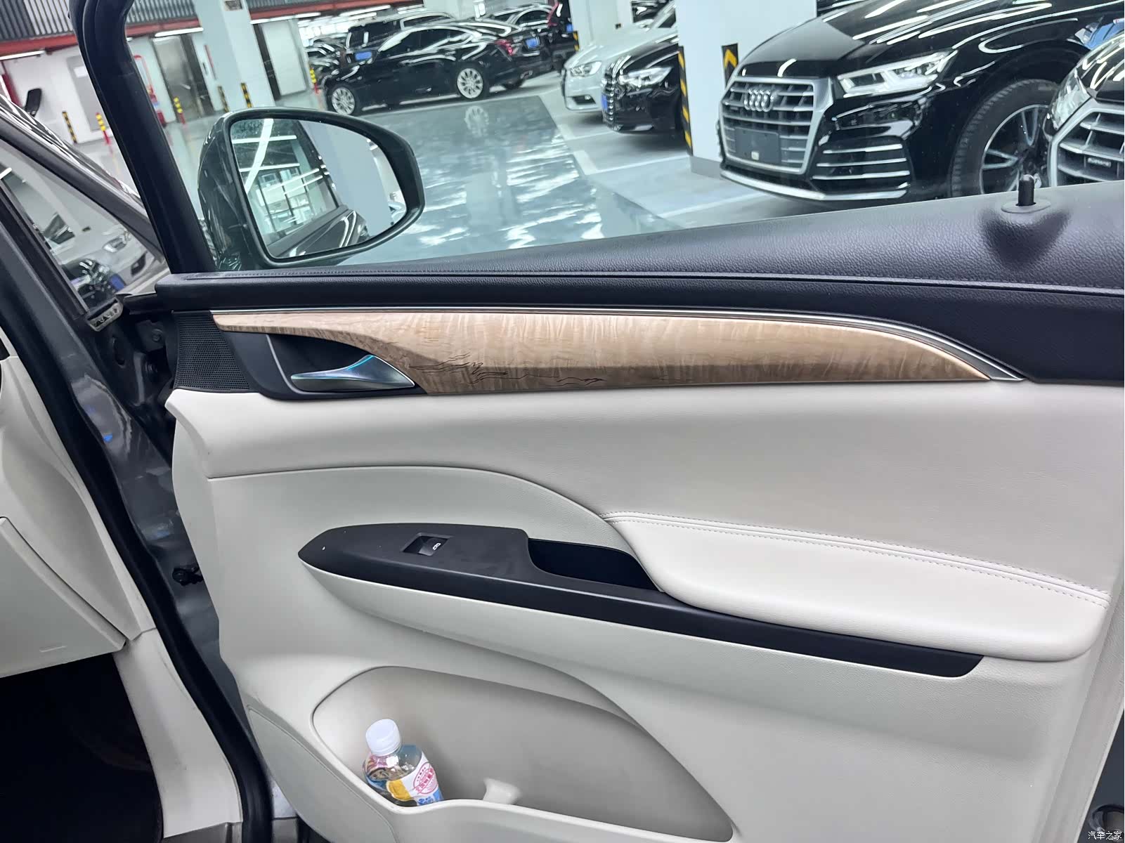Buick GL8, 2019 13