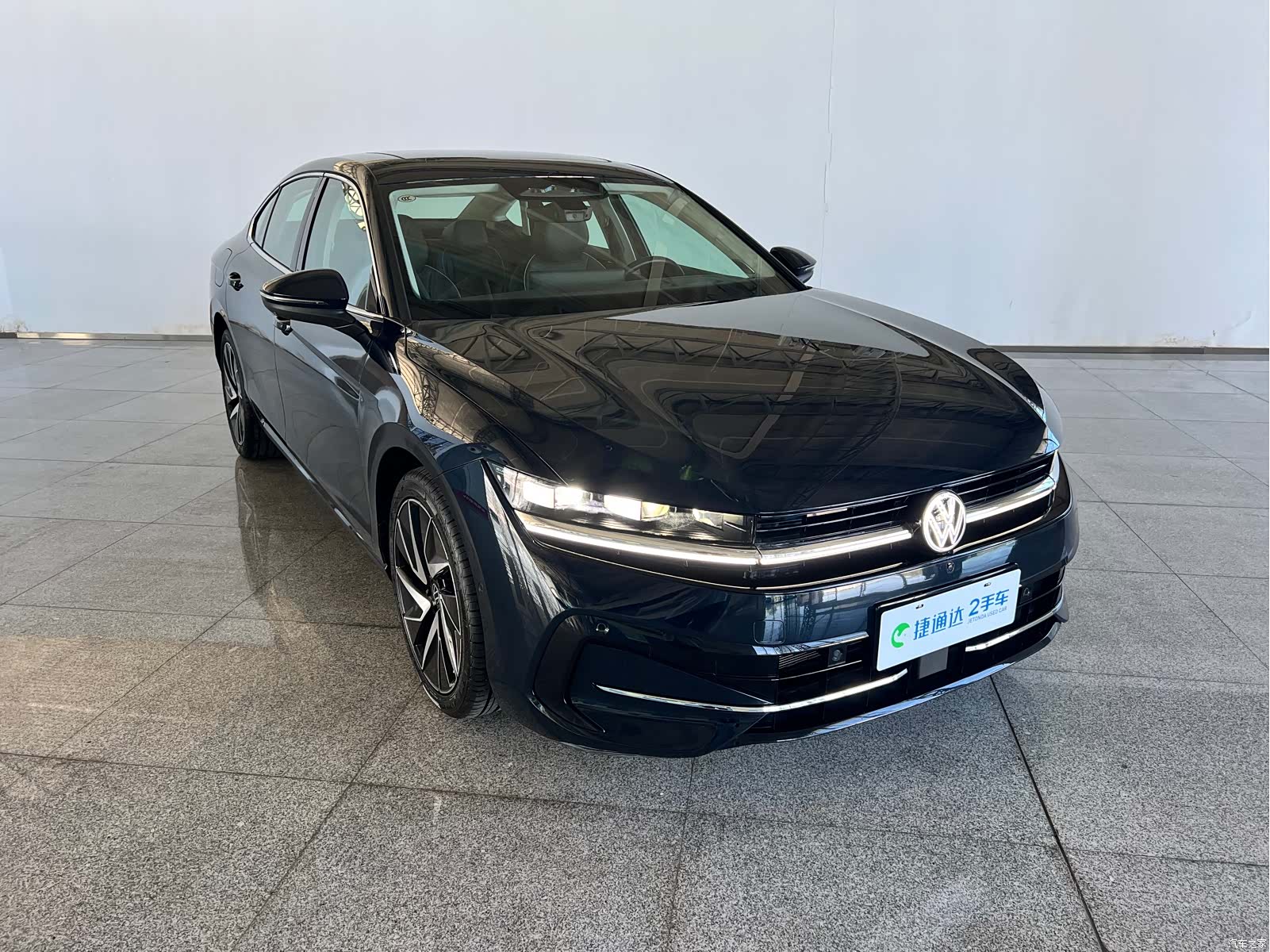 Volkswagen Magotan, 2024 3