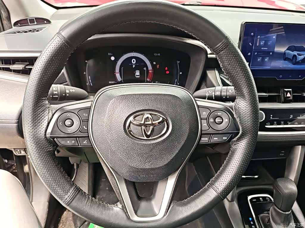 Toyota Frontlander, 2023 11