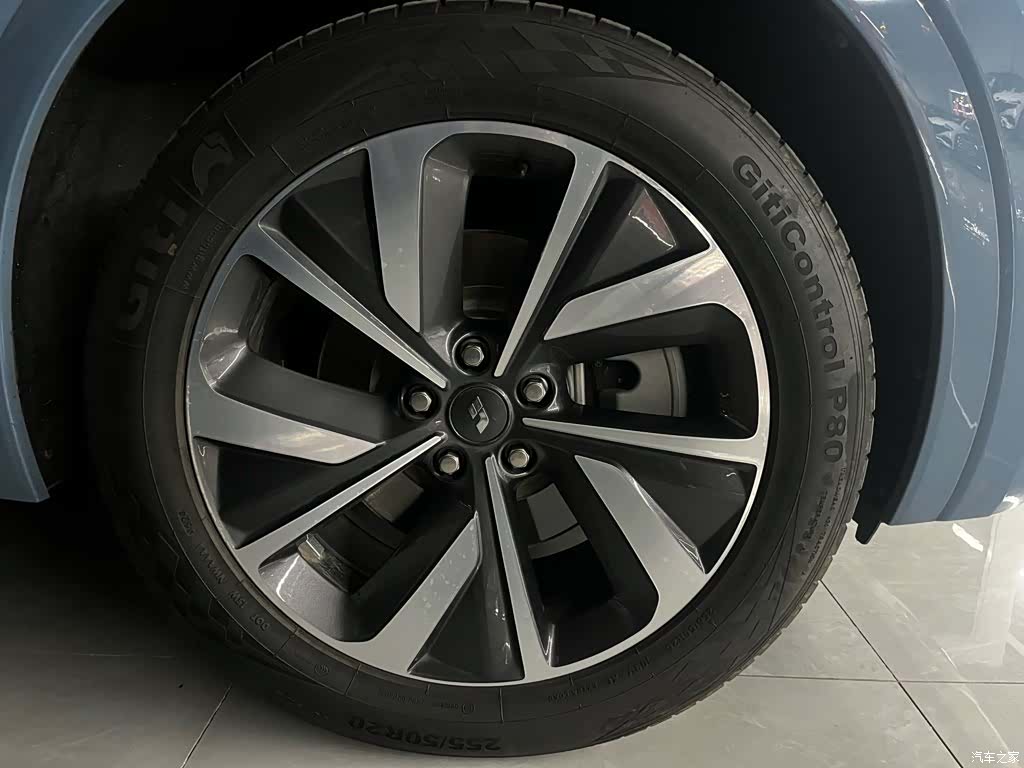 Audi Q5L, 2024 8