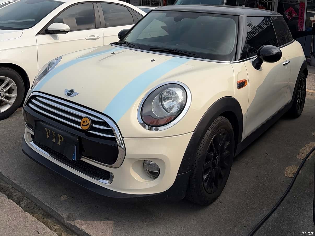 Mini Cooper, 2015 1