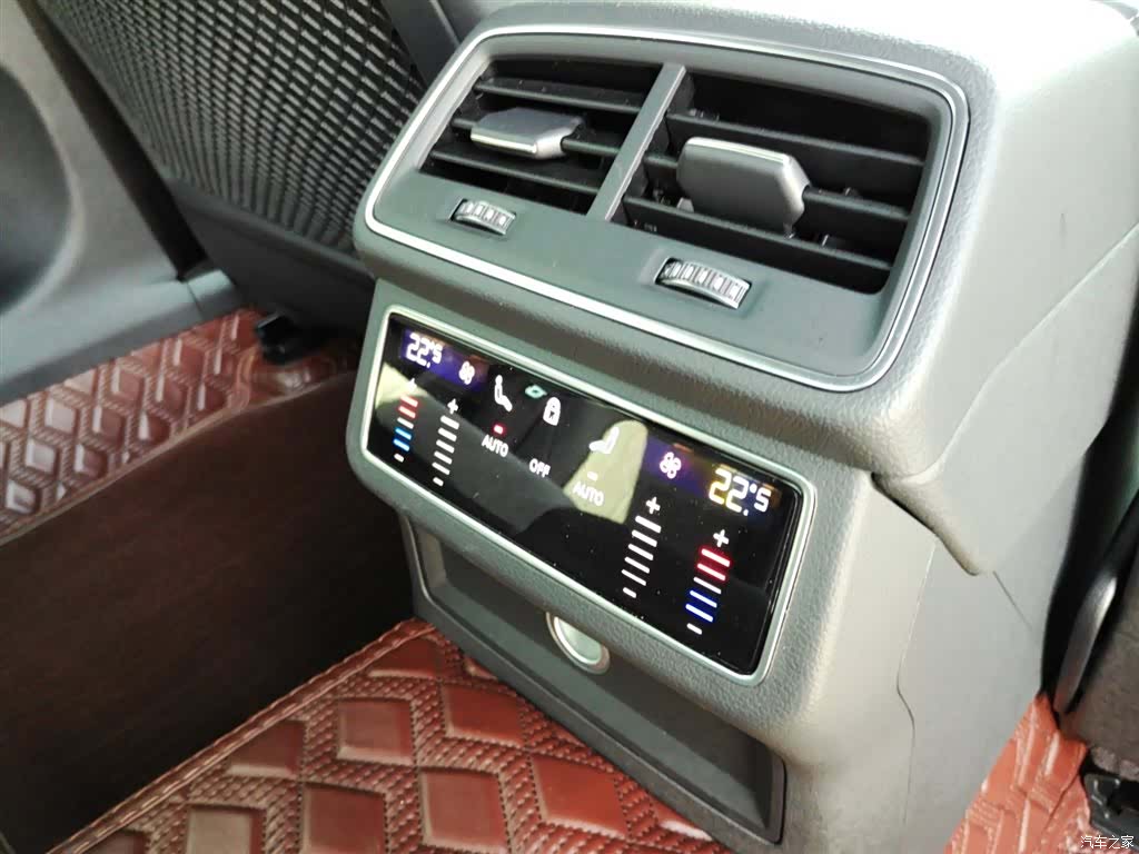 Audi A6L, 2022 12