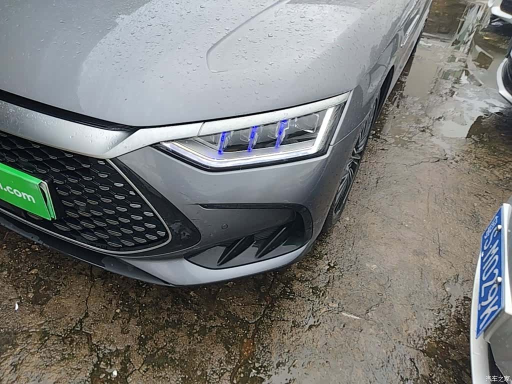 BYD Han, 2022 24