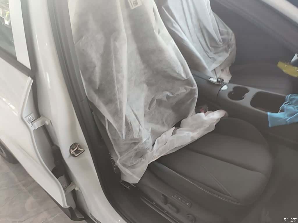 Volkswagen 06, 2026 25