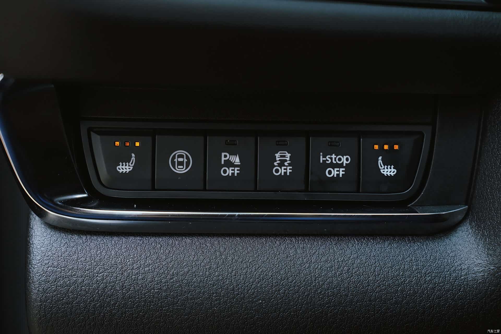 Mazda CX-30, 2022 12