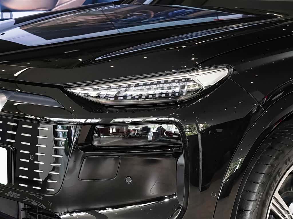 Audi e-tron, 2026 14