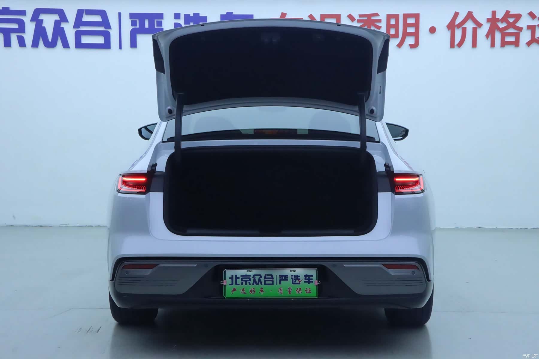 Geely 8, 2025 22