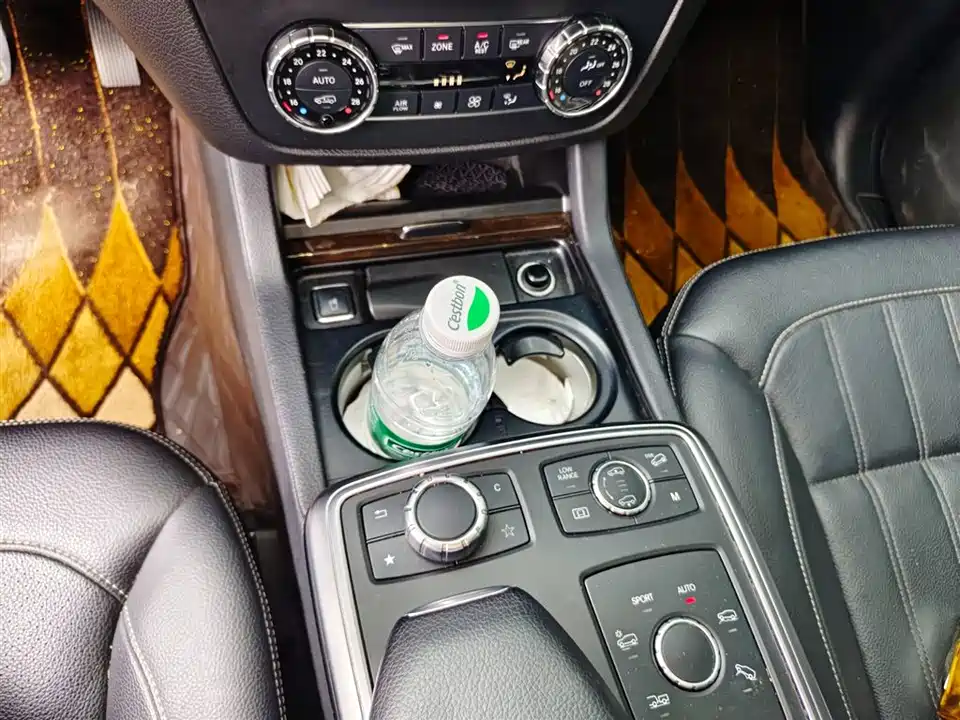 Mercedes-Benz GL grade