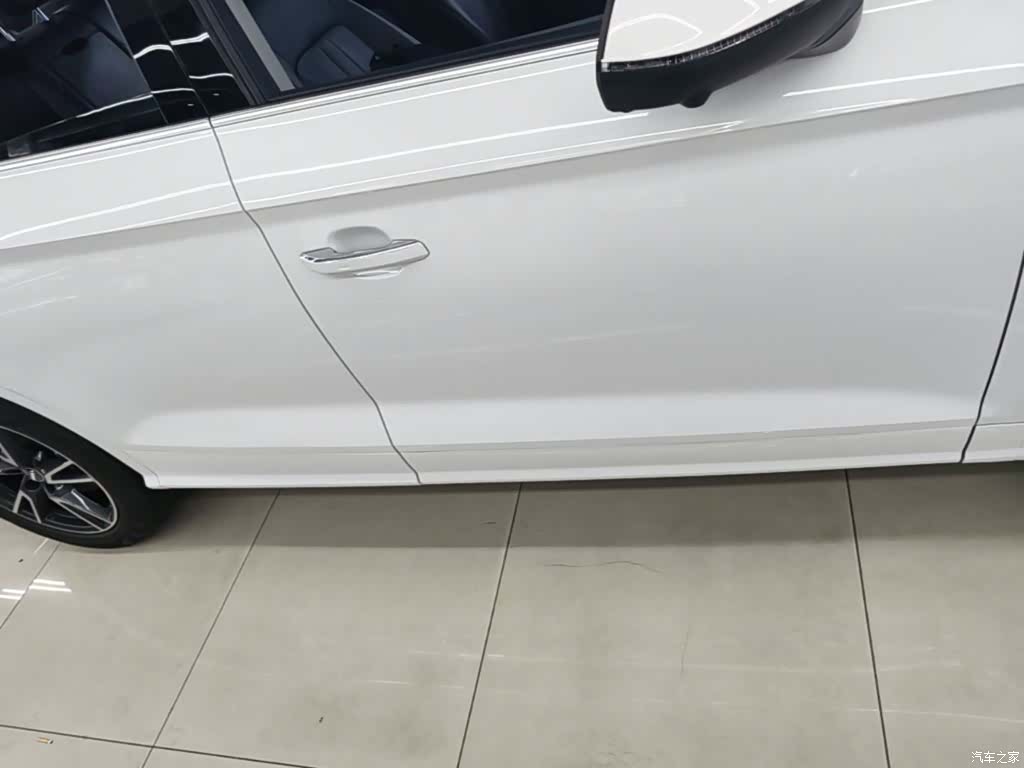 Audi Q5L, 2021 21