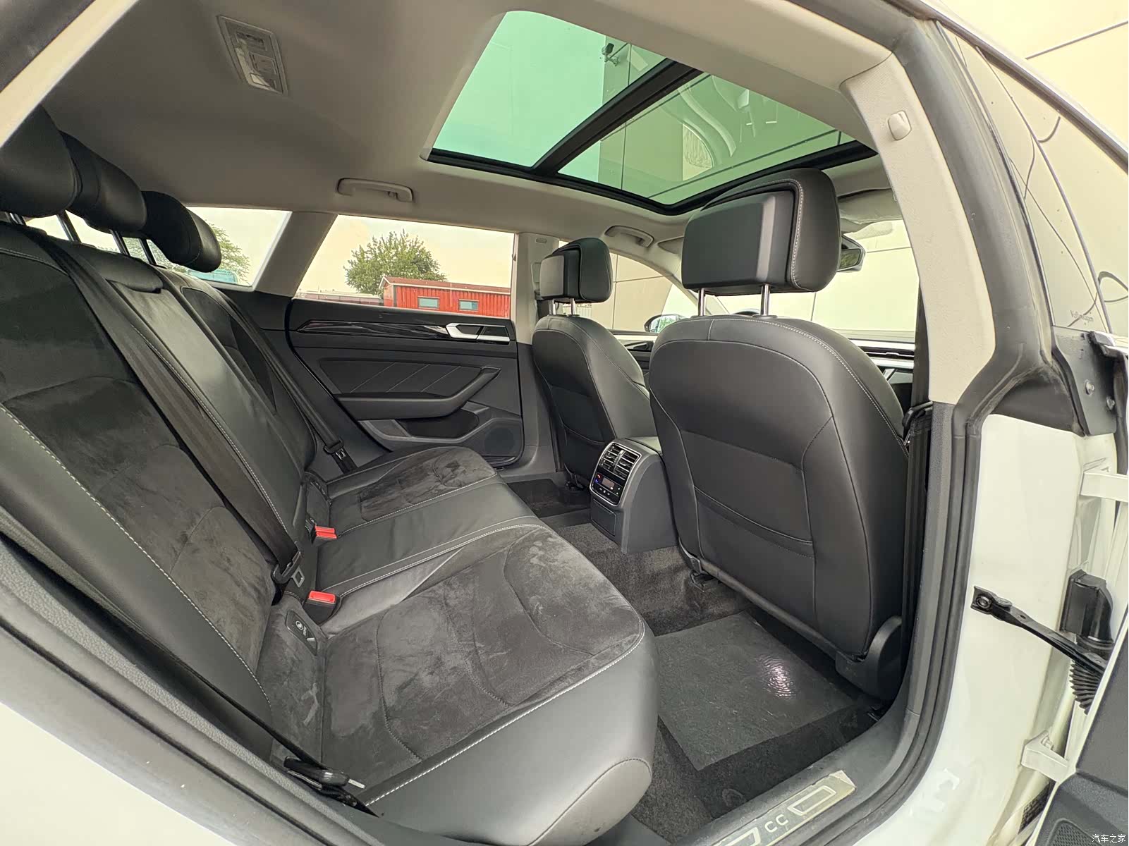 Volkswagen CC, 2021 11