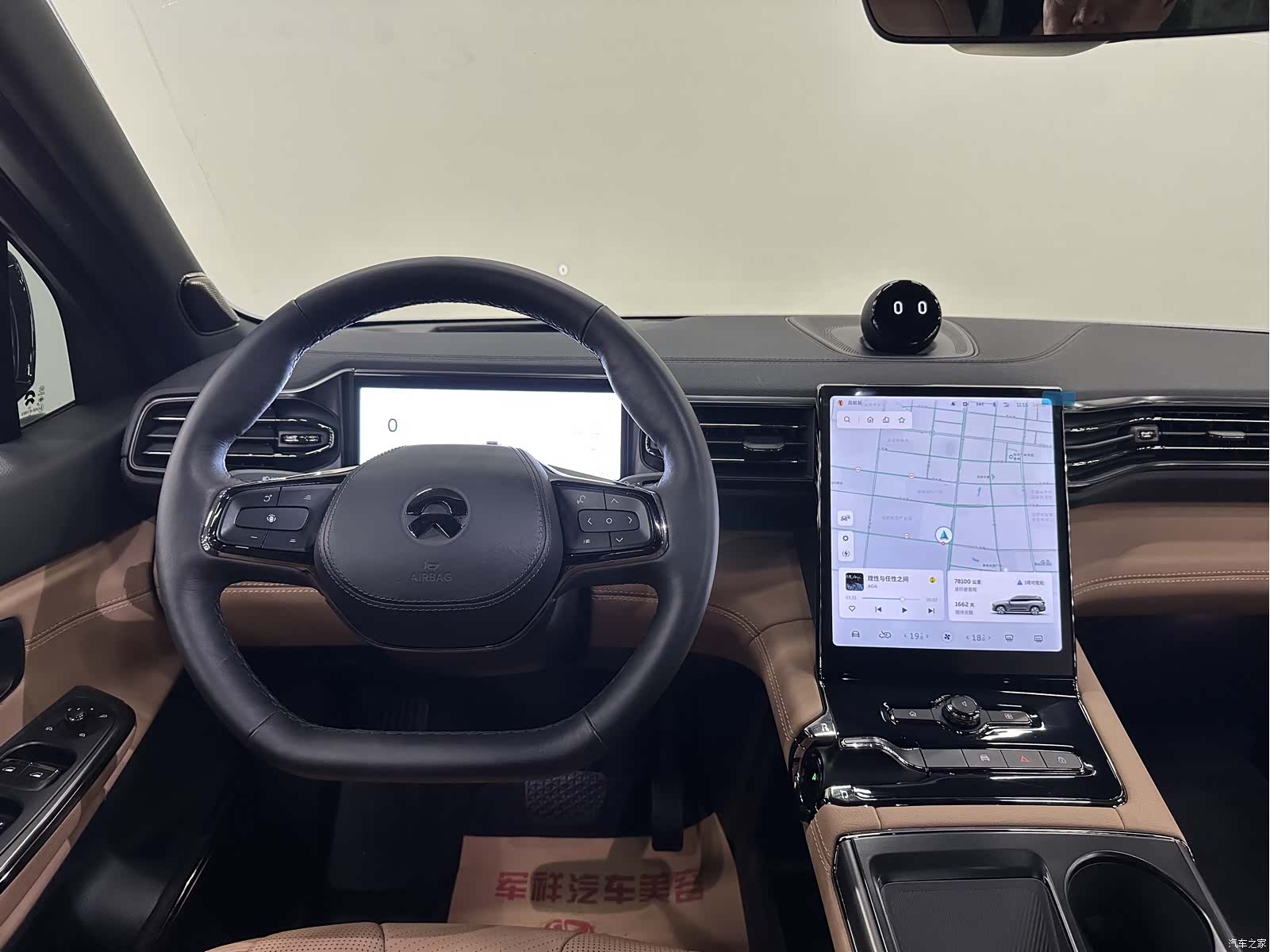 NIO ES8, 2021 11